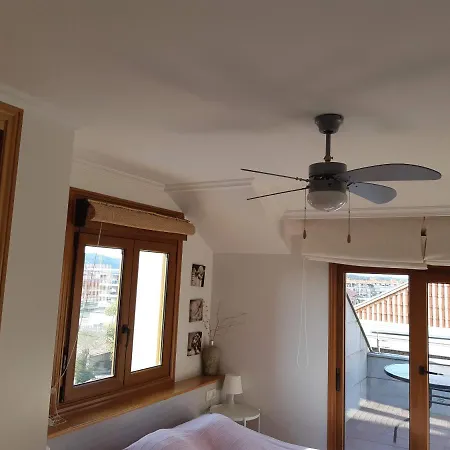 Апартаменти Atico En La Playa De Canelas Con Vistas Y Terrazas Exclusivo